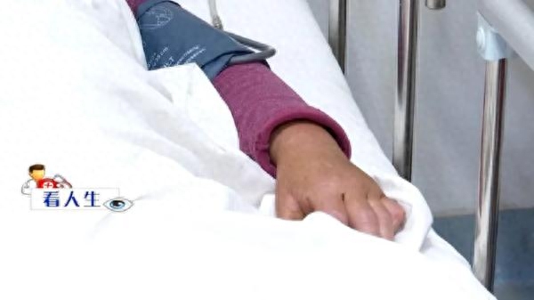 全身水肿、肾功能受到急性损伤……夫妻二人送进急诊科,只因食用了这类菌子别养这些花!