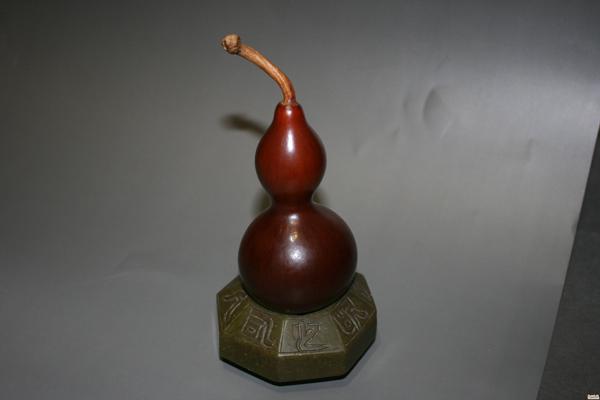 葫芦的寓意和寓意(关于葫芦的象征意义)